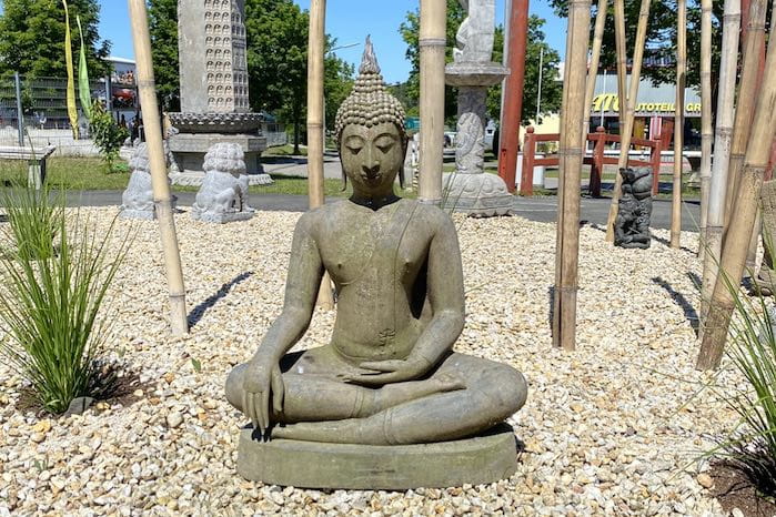 Sitzender-Bronze-Buddha